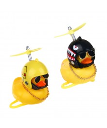 Игрушка на панель утка Новокузнецк, Горно-Алтайск. Низкие цены, большой ассортимент. Автоаксессуары оптом по низкой цене.