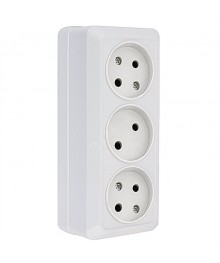 ЮПИТЕР розетка наруж 3-местная 10А без заземления белая  (SBE-03w-10-S3-N)оптом с доставкой по Дальнему Востоку. Большой каталог розеток оптом по низкой цене. Розетки оптом.