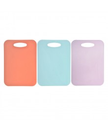 Доска разд пластик гибкая универсальная, малая, 29x21см, 3 цвета, арт.Р2010очная доска оптом в Новосибирске. Разделочная доска купить в Новосибирске оптом. Доставка в регионы